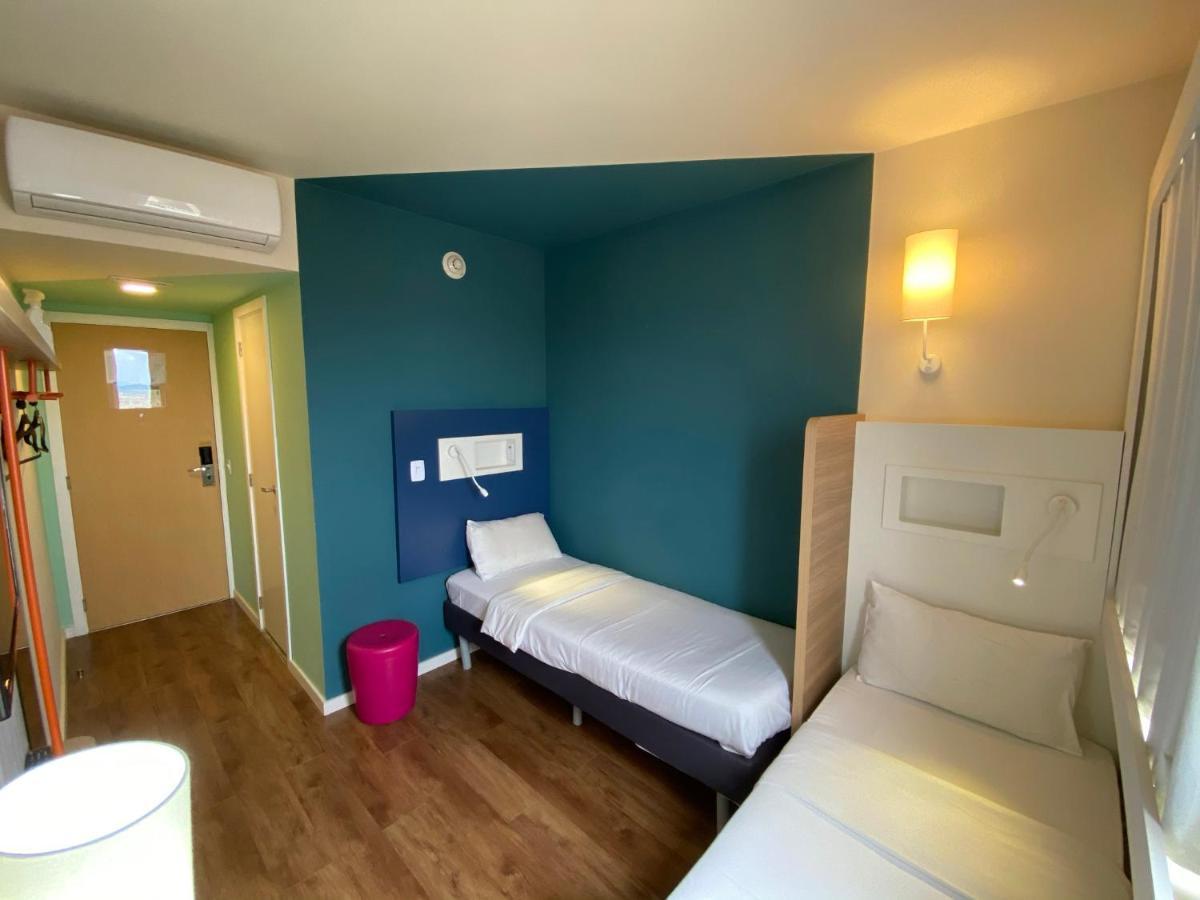 Ibis Budget Itaperuna Esterno foto