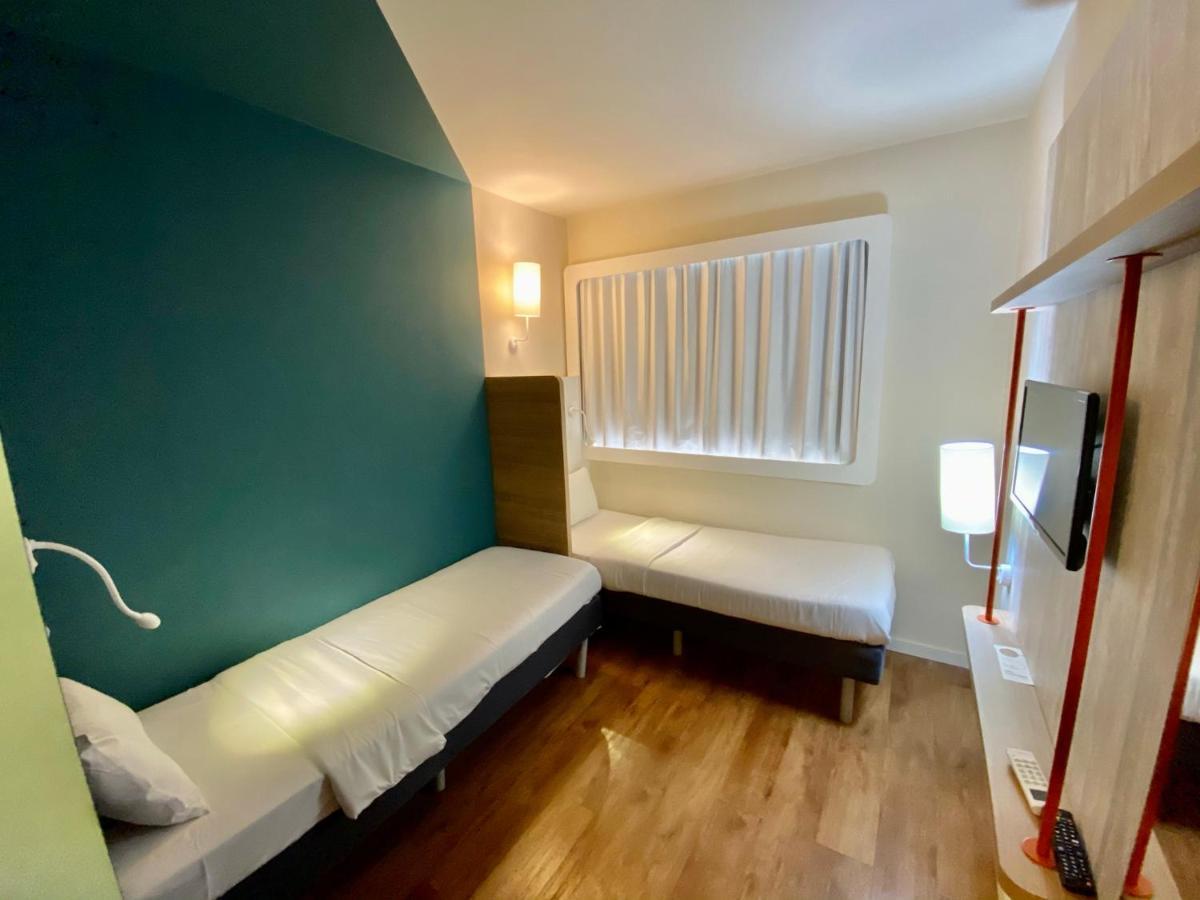 Ibis Budget Itaperuna Esterno foto