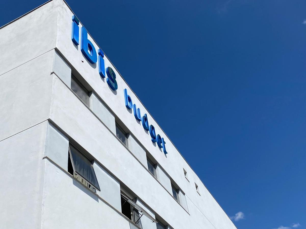 Ibis Budget Itaperuna Esterno foto