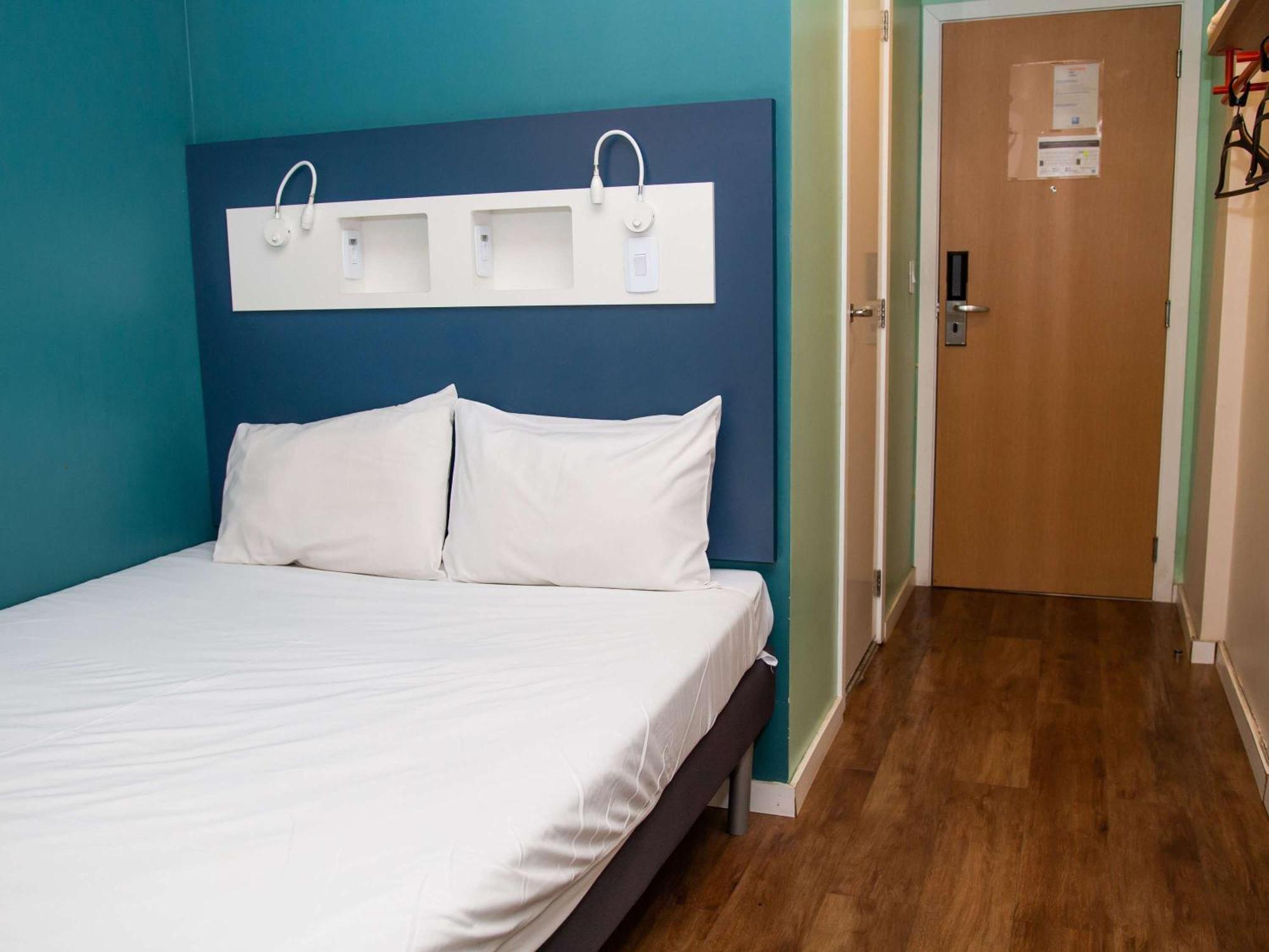 Ibis Budget Itaperuna Esterno foto