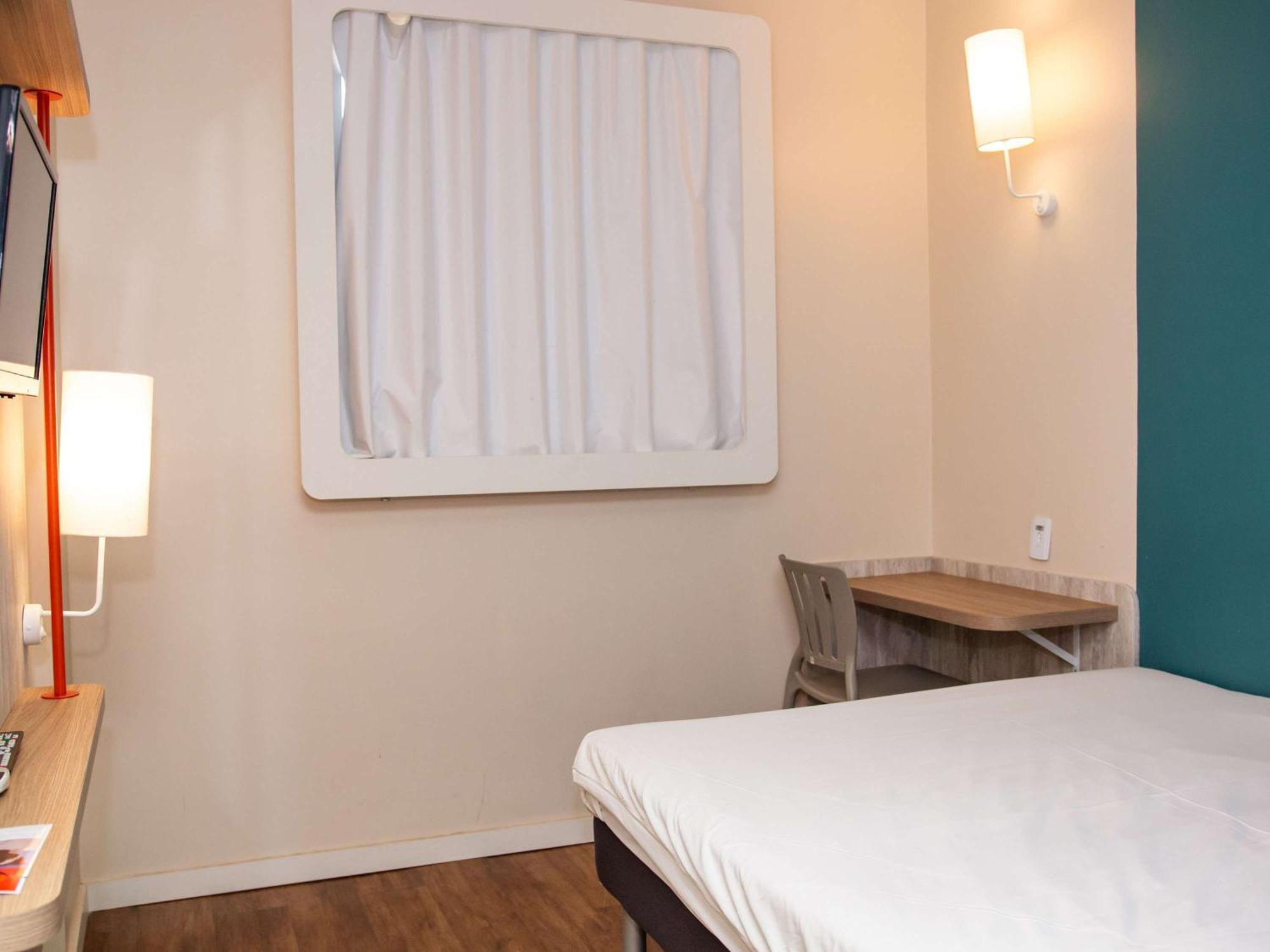 Ibis Budget Itaperuna Esterno foto
