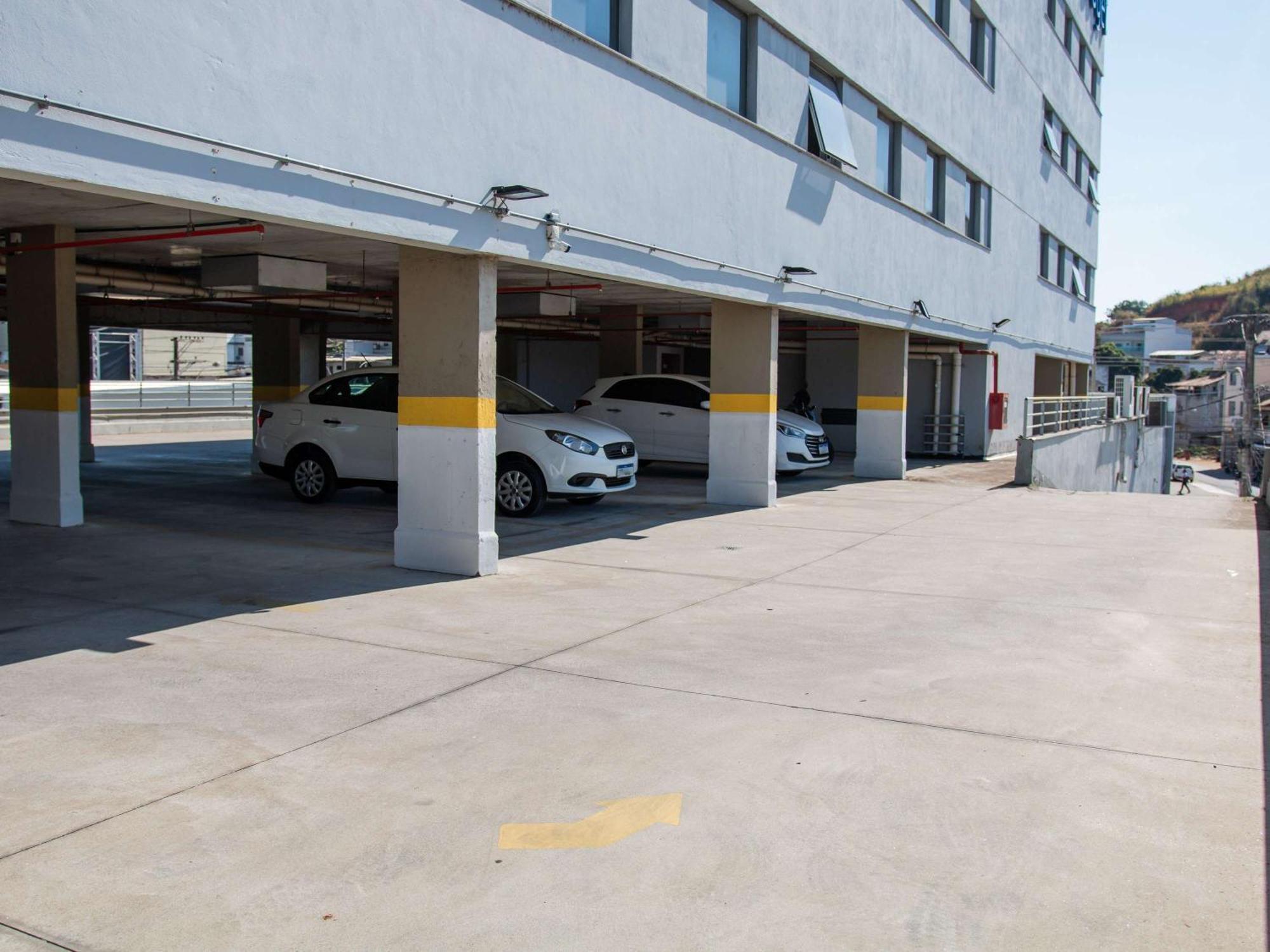 Ibis Budget Itaperuna Esterno foto